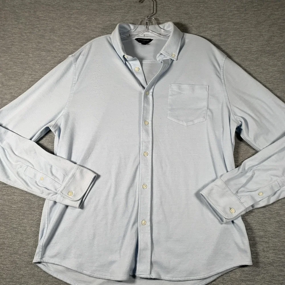 Banana Republic Shirt Mens Large Blue Solid Knit Long Sleeve Button Front Casual